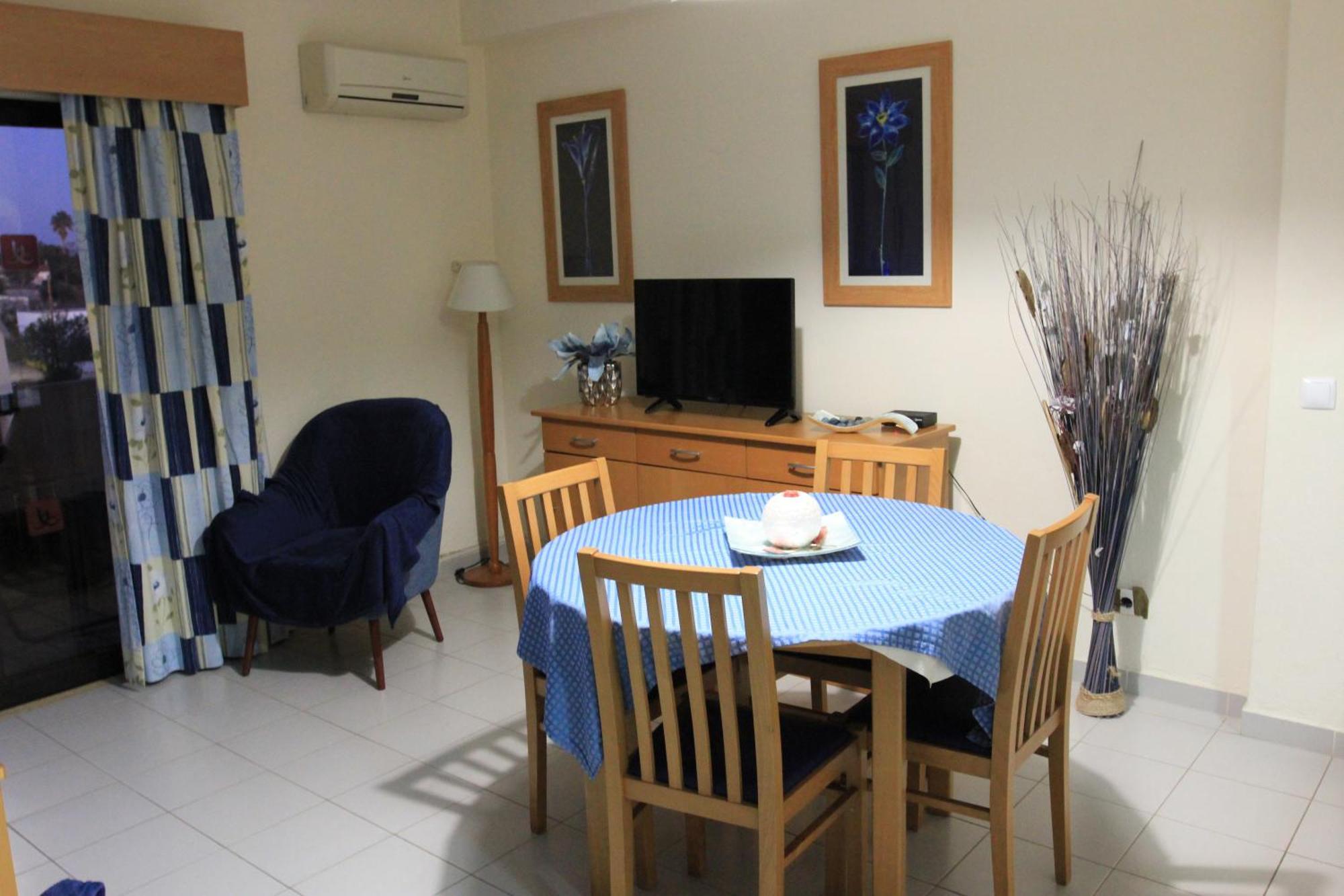 Apartamento T1 Quinta Nova - Алвор Екстериор снимка